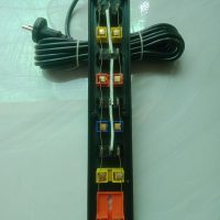 Ổ cắm 5 lổ 3 công tắc đen Fubon có dây 5 mét D25 3 d25 4